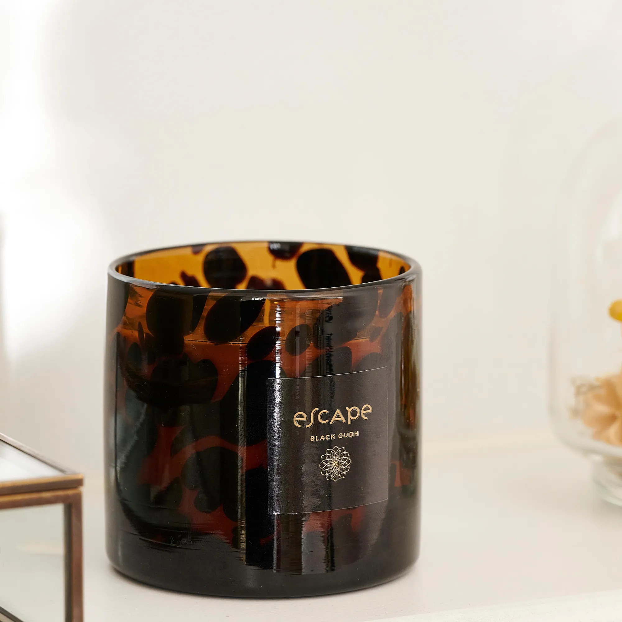 CASA Escape Black Oudh Candela Profumata In Vaso Nero, Marrone, Multicolore* Candele