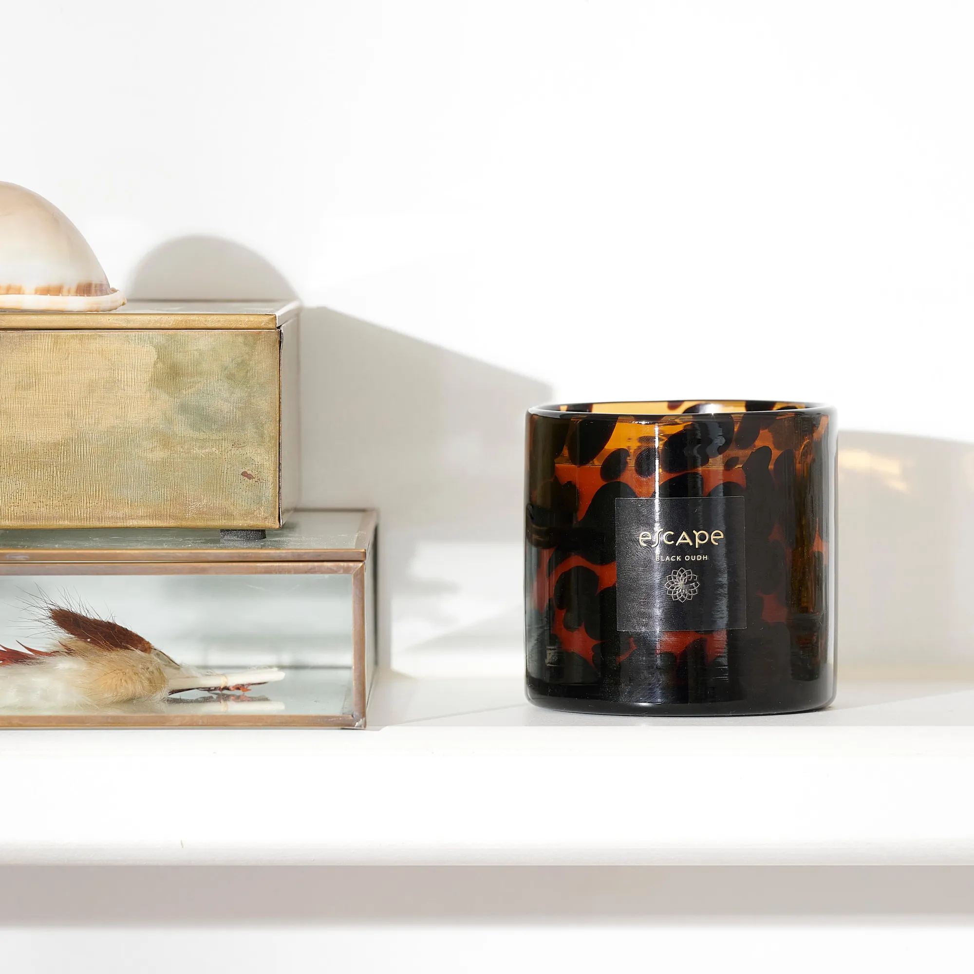 CASA Escape Black Oudh Candela Profumata Marrone, Ocra, Multicolore* Candele