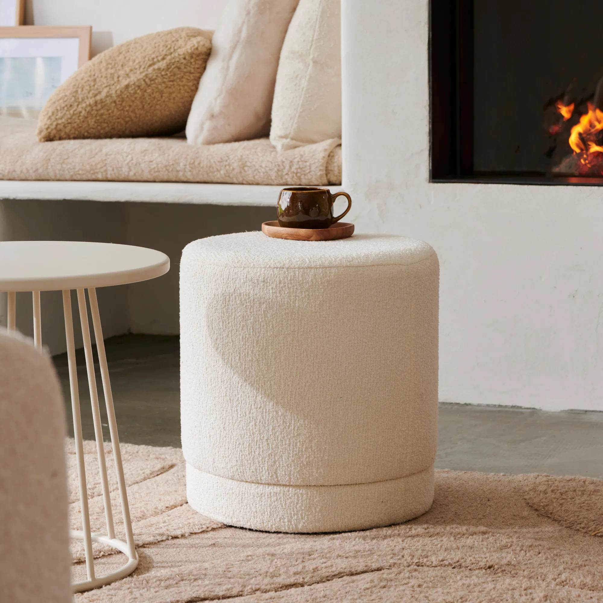 CASA Lance Pouf: Bianco* Pouf